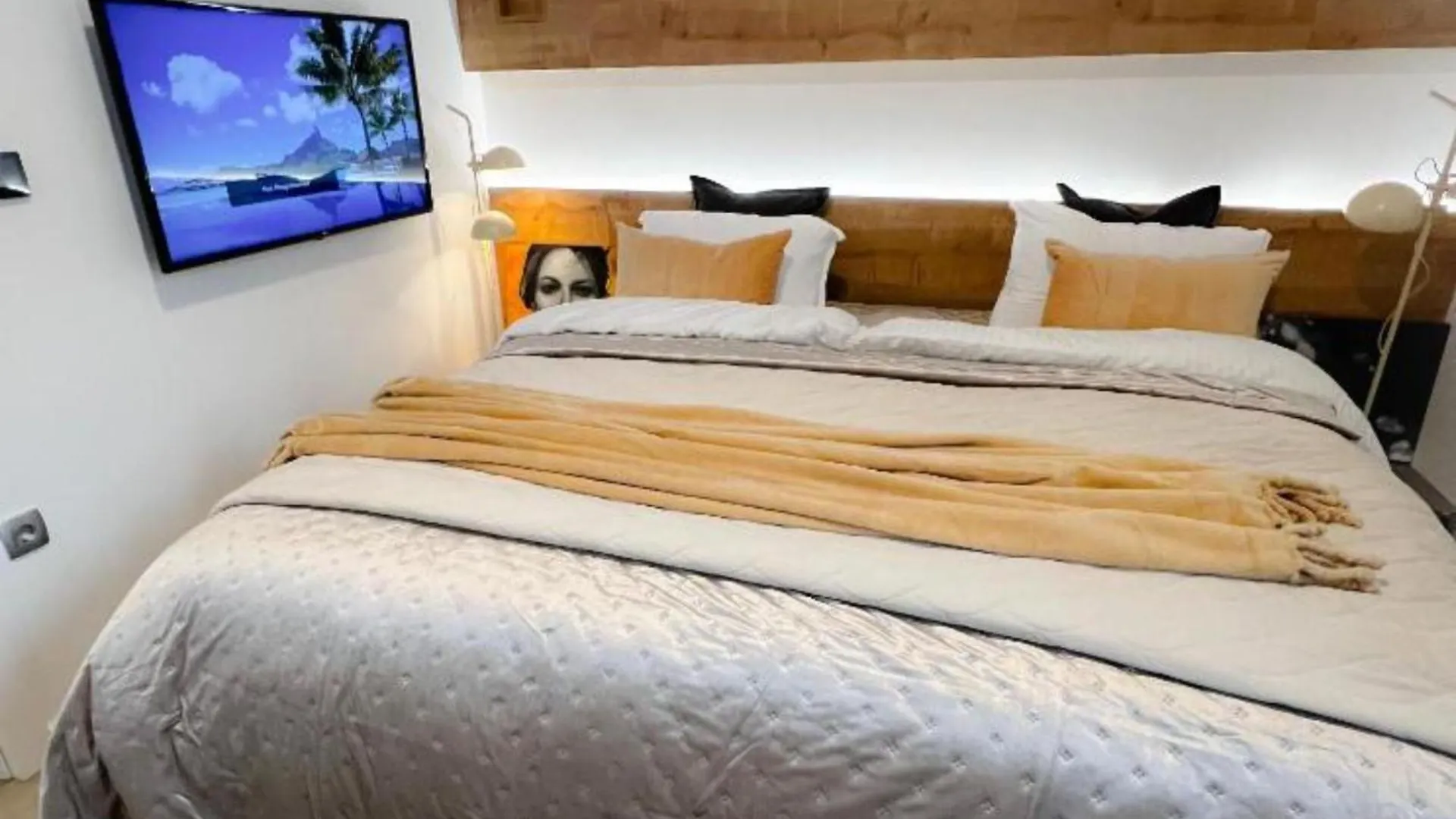 Luxart City Spa Gallery Residence Krk Krk Town Apartment